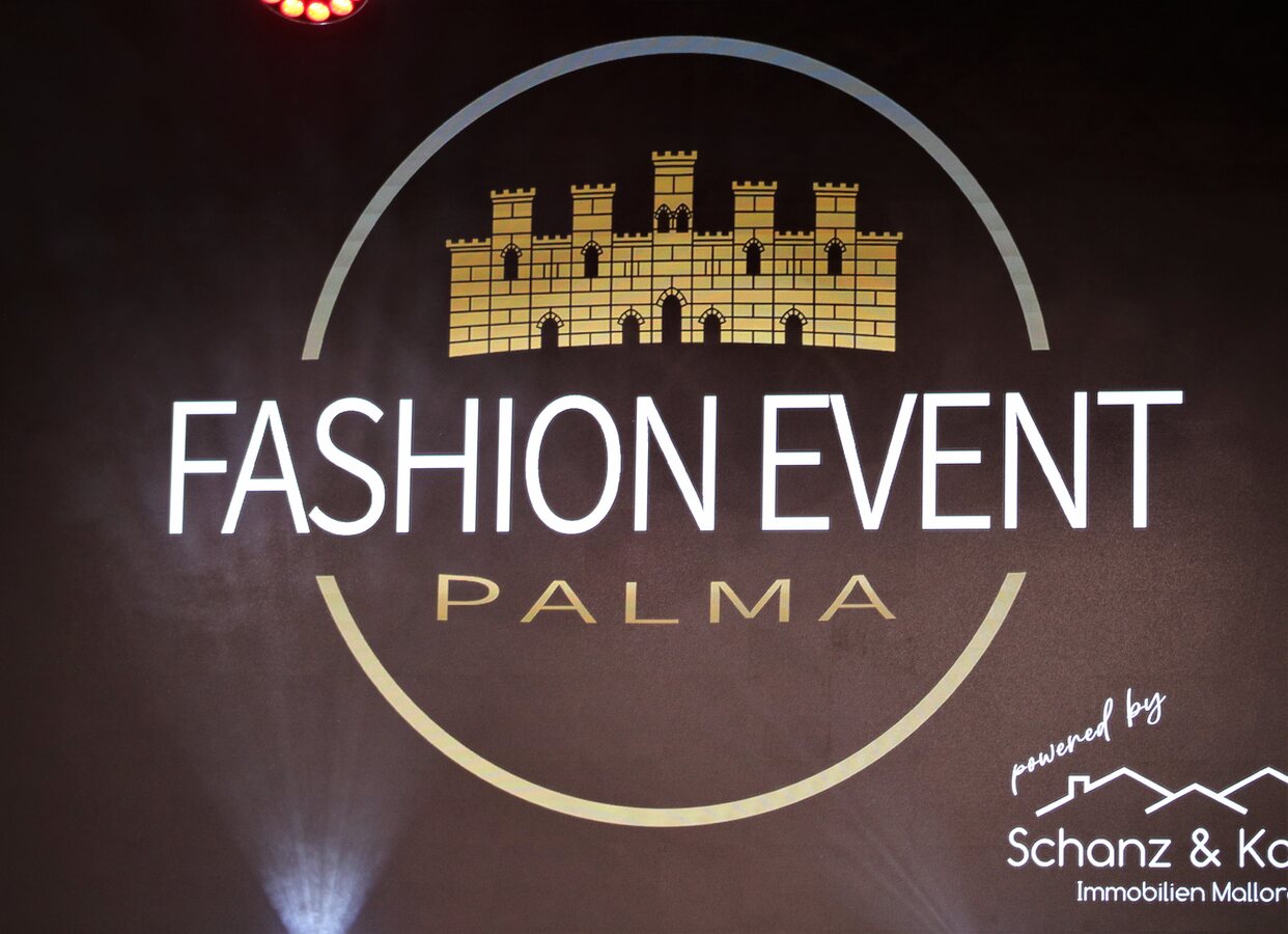 FISHKISS fashion event presentation